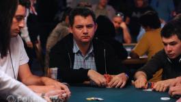 Россиянин заканчивает День 2А WSOP 2011 Main Event в роли чиплидера